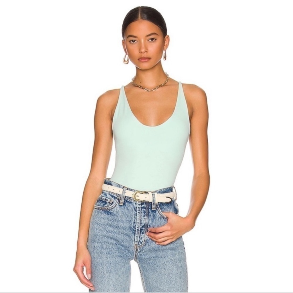 Nwot Free People Seamless Mint Green V-Neck Cami Tank Top size M/L